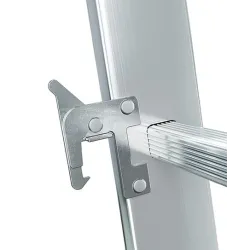 Échelle PRO en aluminium, 3 éléments, 3x13 échelons, capacité de charge 150 kg Échelle PRO en aluminium, 3 éléments, 3x13 échelons, capacité de charge 150 kg