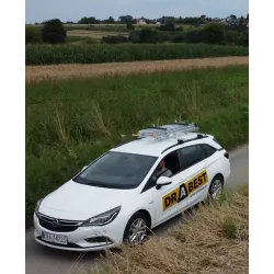 Support pour échelle sur porte-bagages de voiture