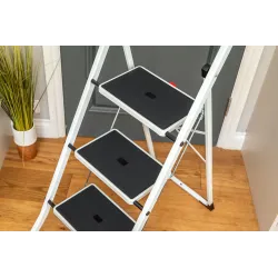 Échelle en acier HOME à 3 échelons 150 kg