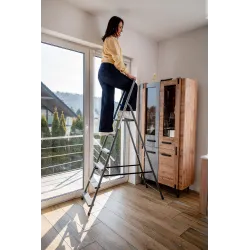 Escabeau HOME en acier, 6 marches, capacité de charge 125 kg Escabeau HOME en acier, 6 marches, capacité de charge 125 kg