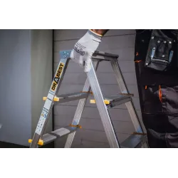 Escabeau PRO en aluminium double face, 8 marches, capacité de charge 150 kg